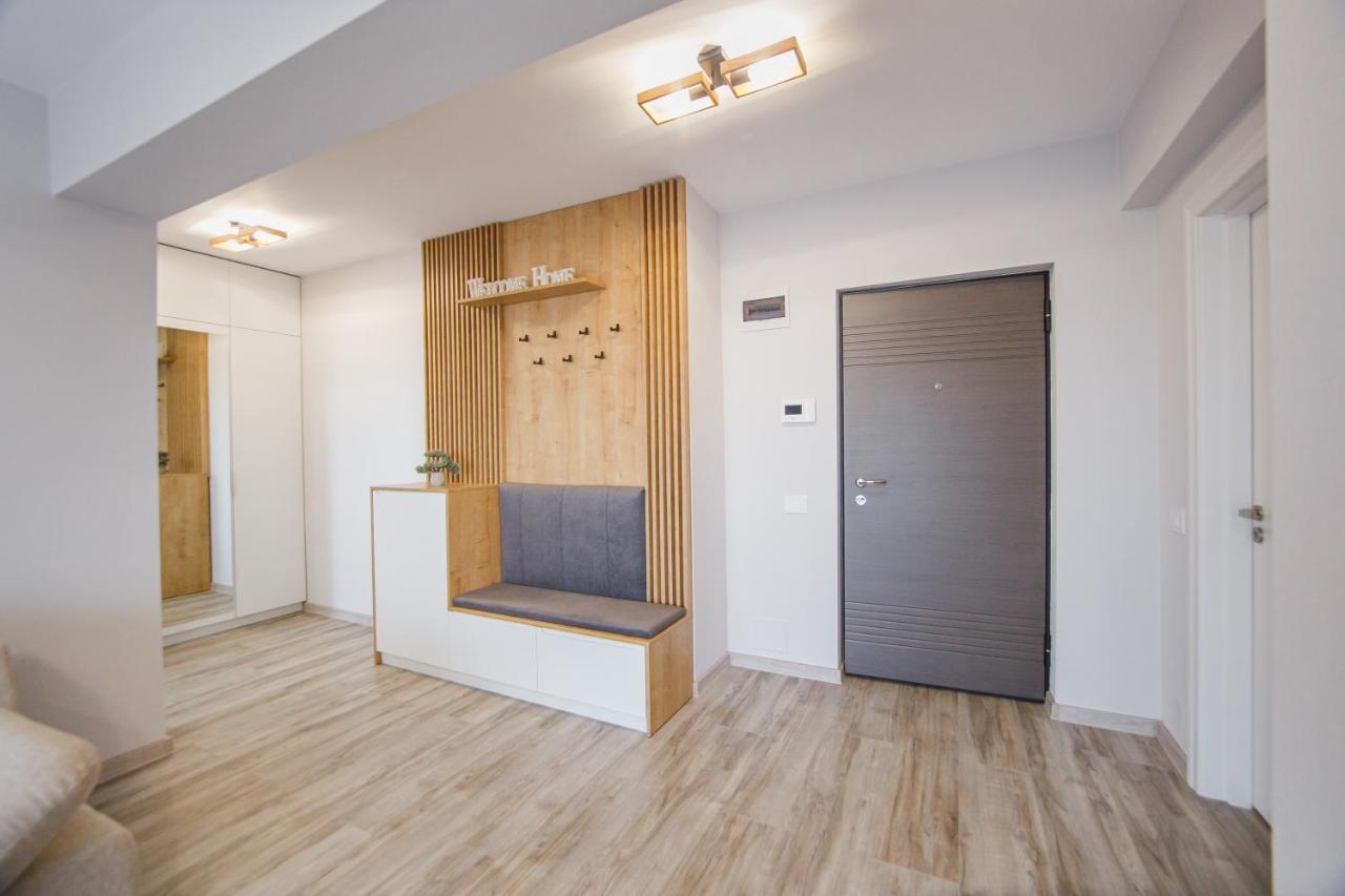 Creamy Wood Haven Daire Oradea Dış mekan fotoğraf
