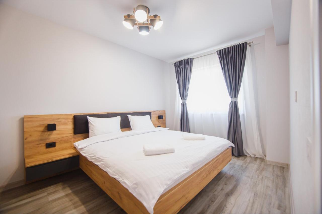 Creamy Wood Haven Daire Oradea Dış mekan fotoğraf